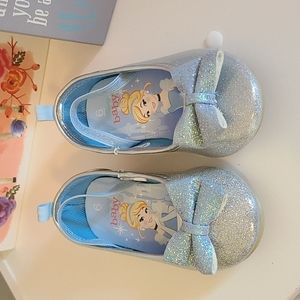 NWOT Cinderella Toddler Shoes